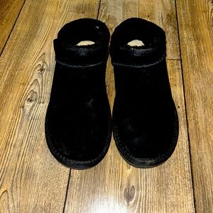 Ugg Minis